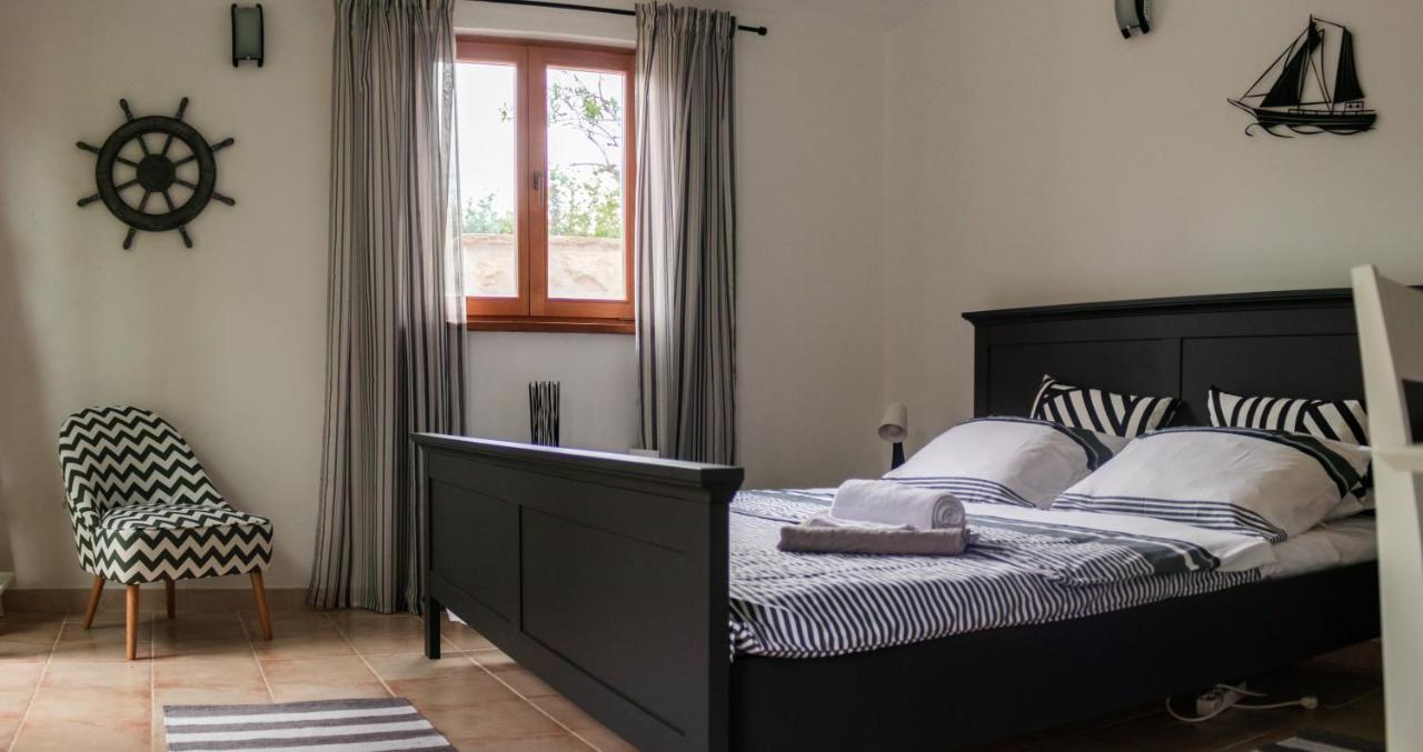 Apartments Summer Touch Петрчане Екстер'єр фото