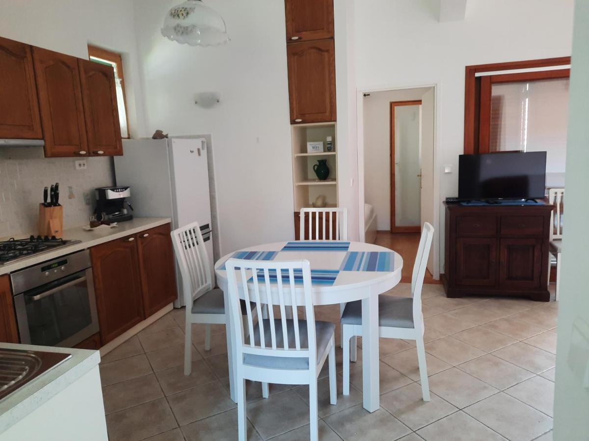 Apartments Summer Touch Петрчане Екстер'єр фото